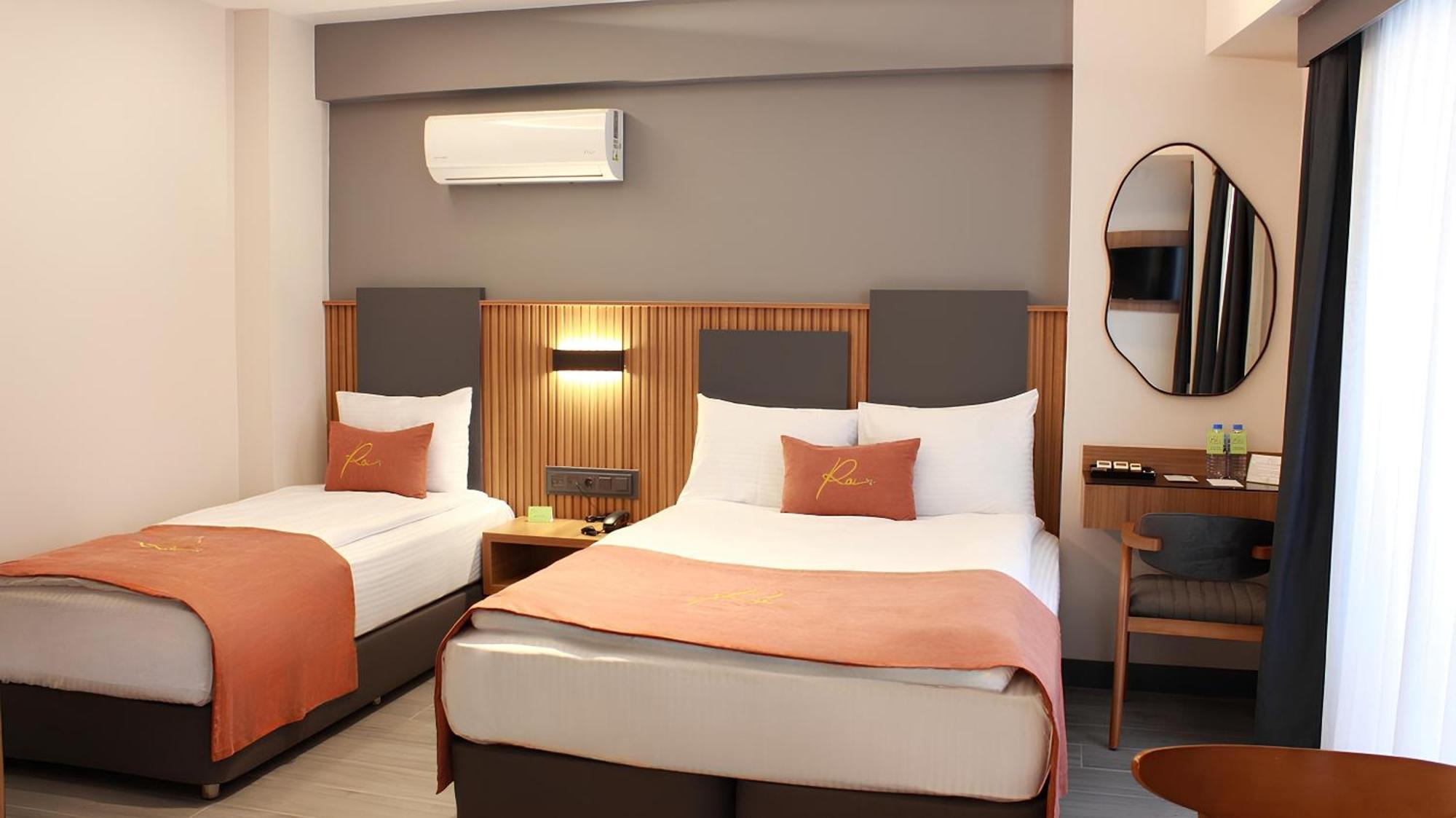 Otel Roi